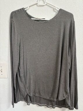 LOFT Black and White Striped Long-Sleeve Tee XL